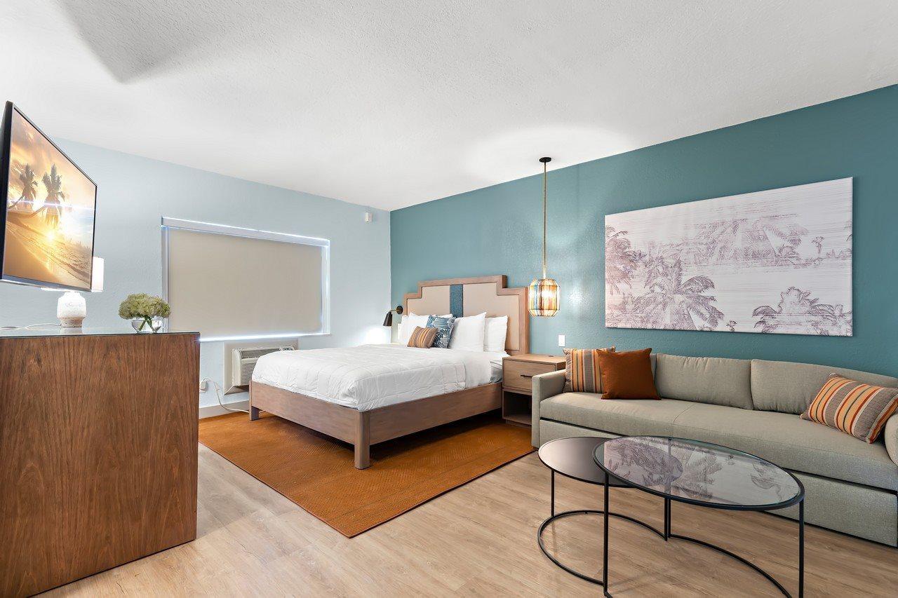 The Beachcomber St. Pete Beach Resort & Hotel Εξωτερικό φωτογραφία