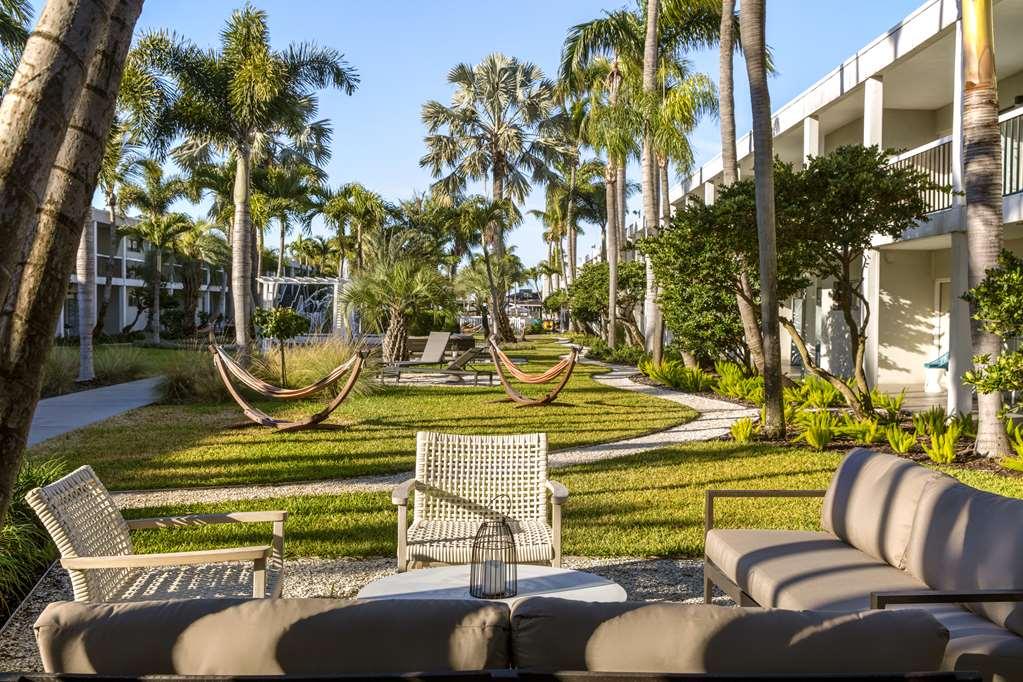 The Beachcomber St. Pete Beach Resort & Hotel Ανέσεις φωτογραφία